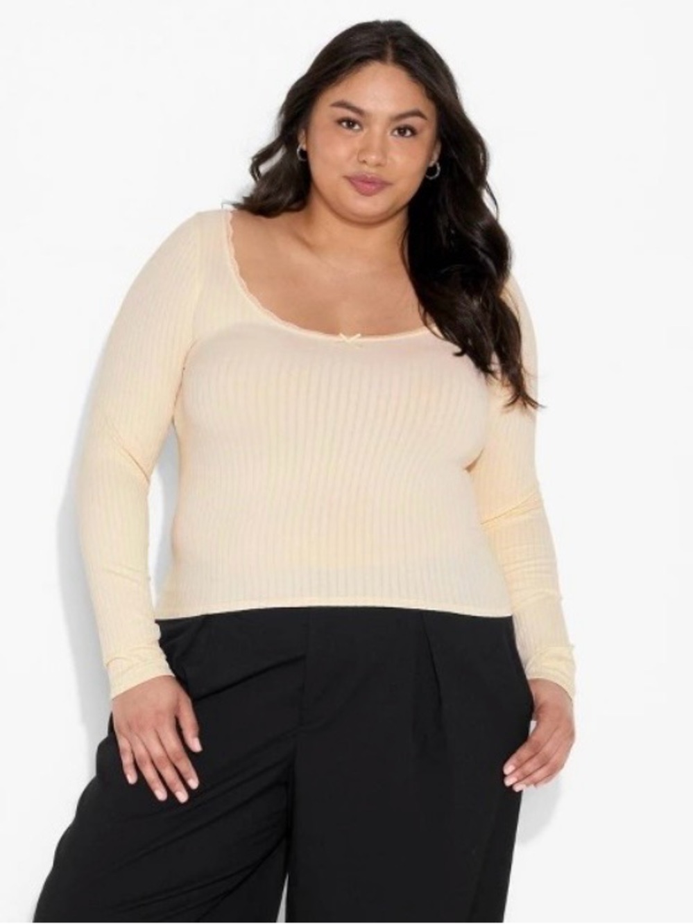 Women’s Wild Fable Ribbed Scoop-Neck Long Sleeve Top in Cream